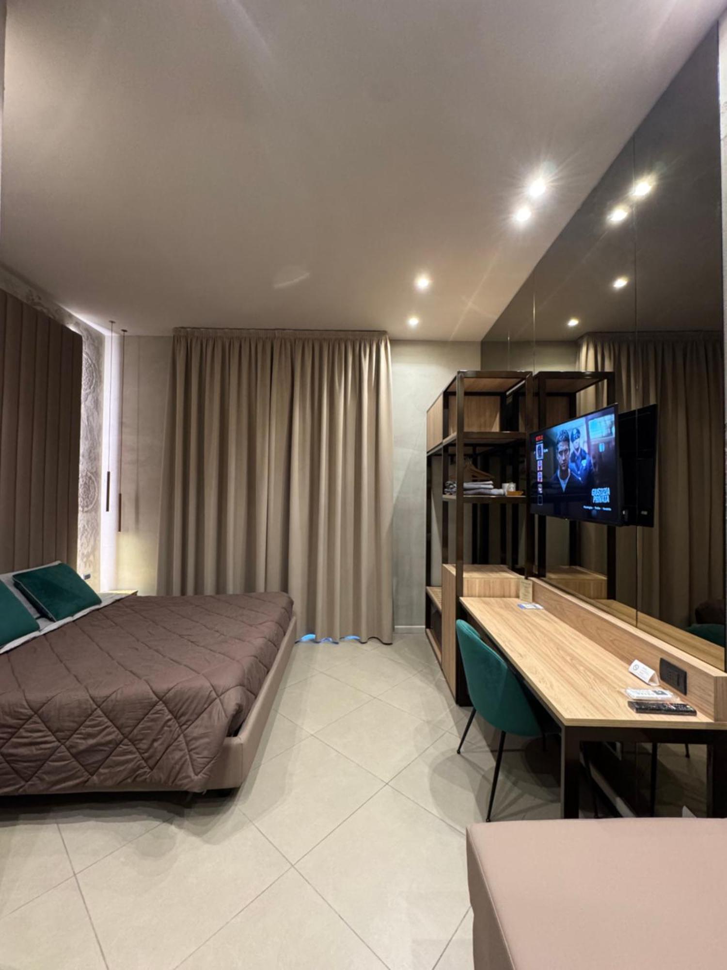 Tropicana Room Caserta Dış mekan fotoğraf