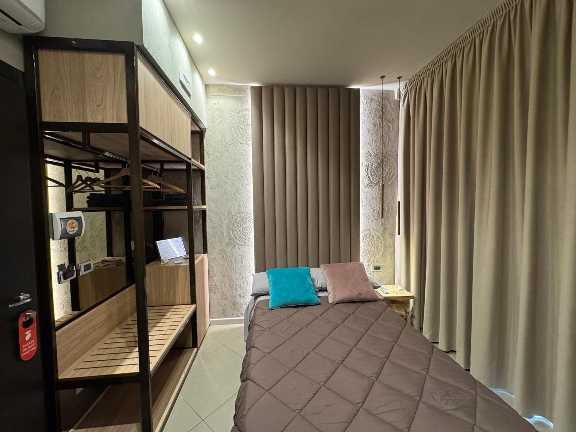 Tropicana Room Caserta Dış mekan fotoğraf