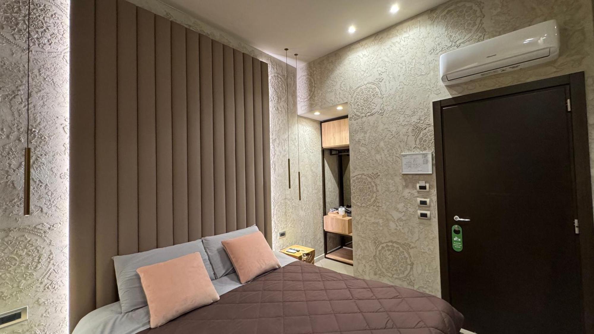 Tropicana Room Caserta Dış mekan fotoğraf